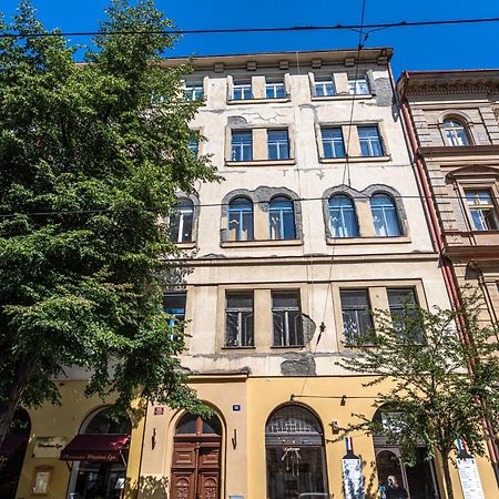 Apartments Safarikova 18 Prag Exterior foto