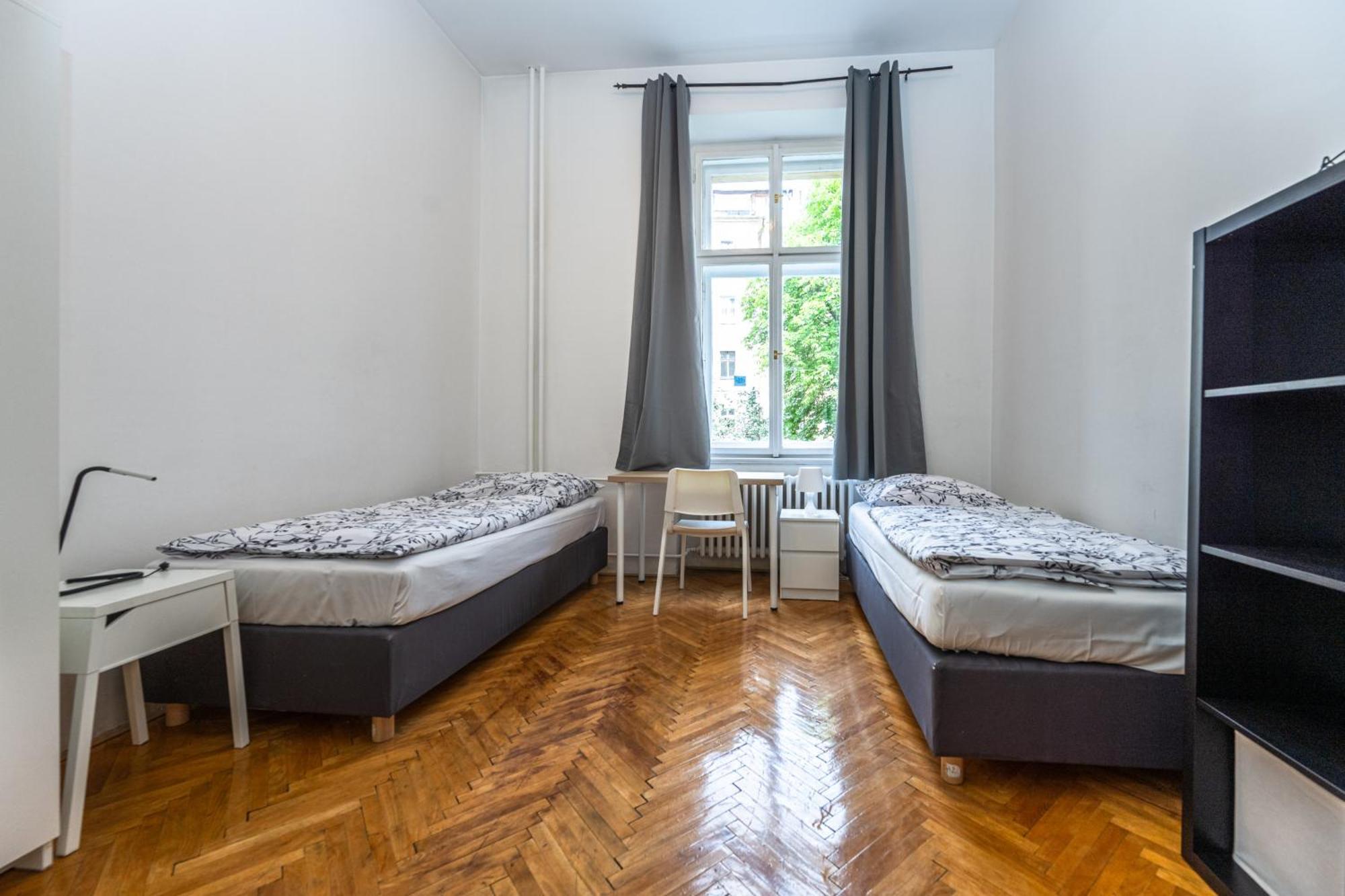 Apartments Safarikova 18 Prag Exterior foto
