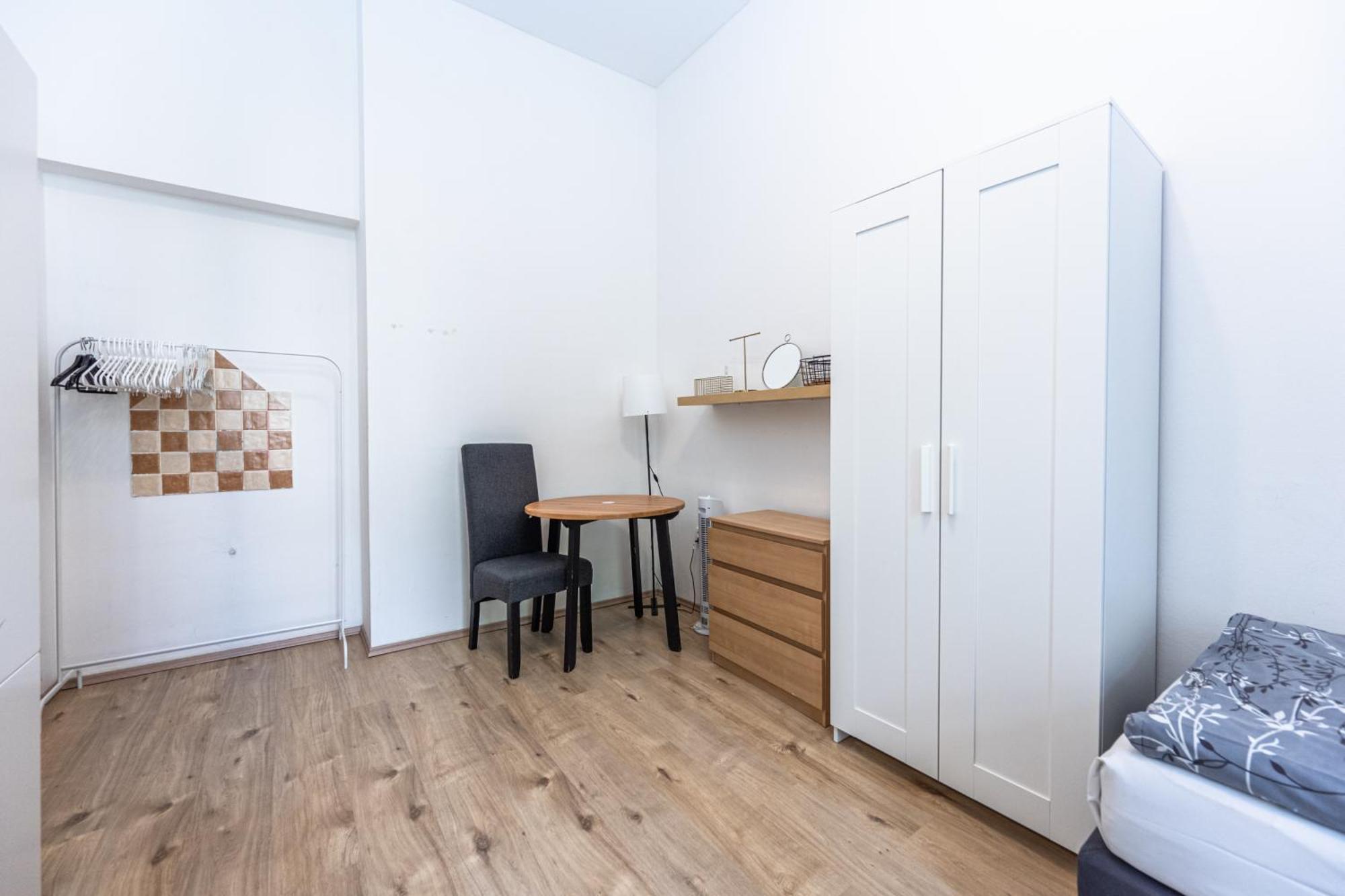 Apartments Safarikova 18 Prag Exterior foto