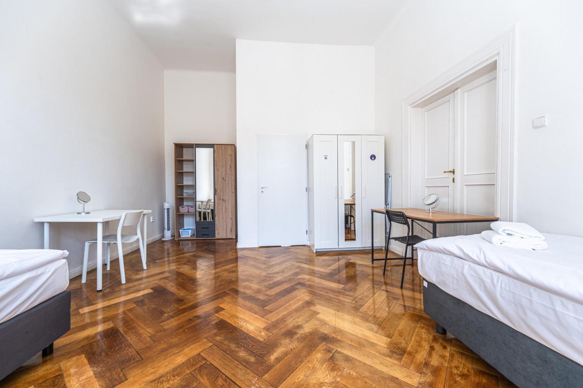 Apartments Safarikova 18 Prag Exterior foto